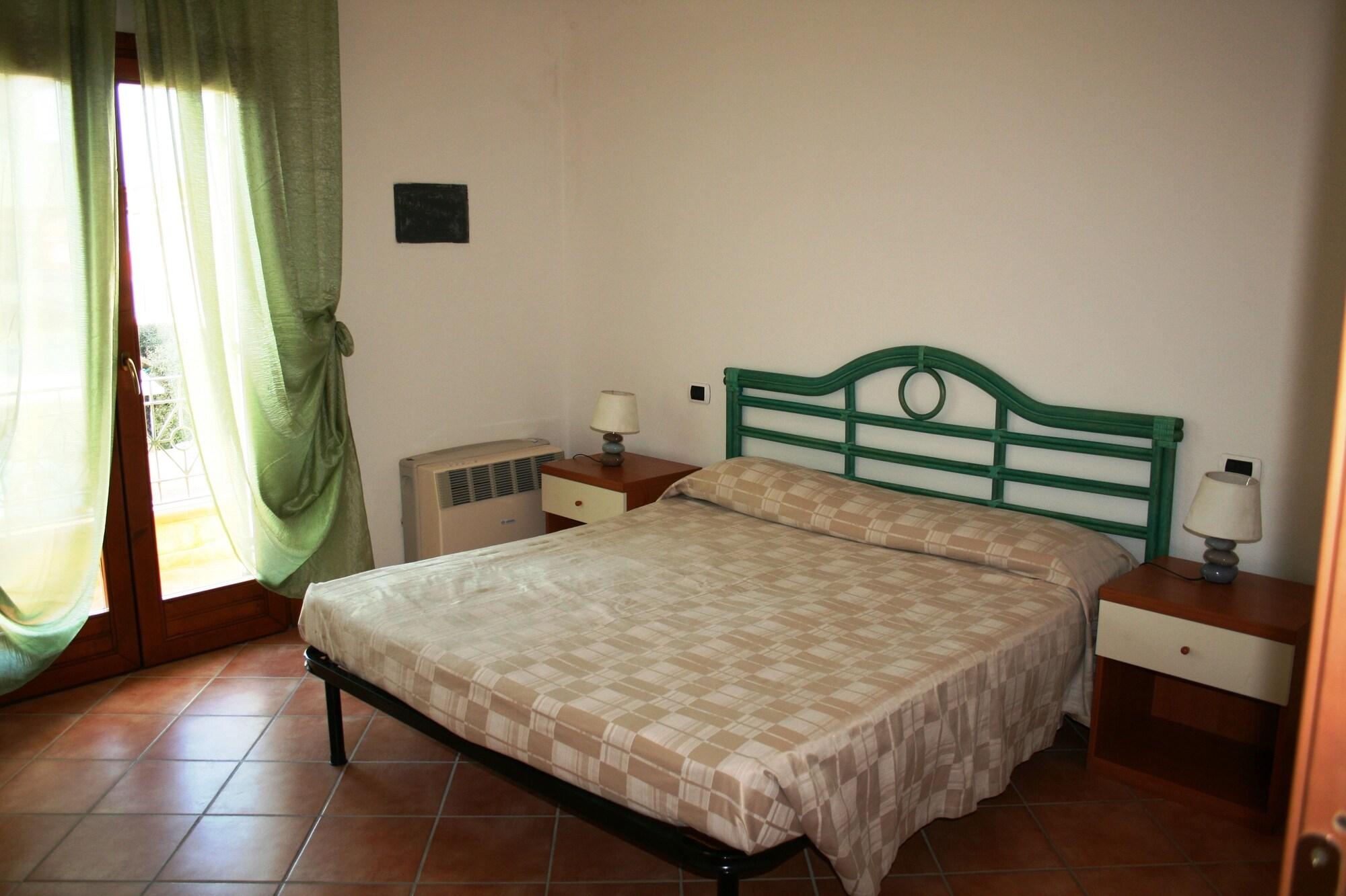 סנטה טרזה גאיורה Residence Olimpo מראה חיצוני תמונה